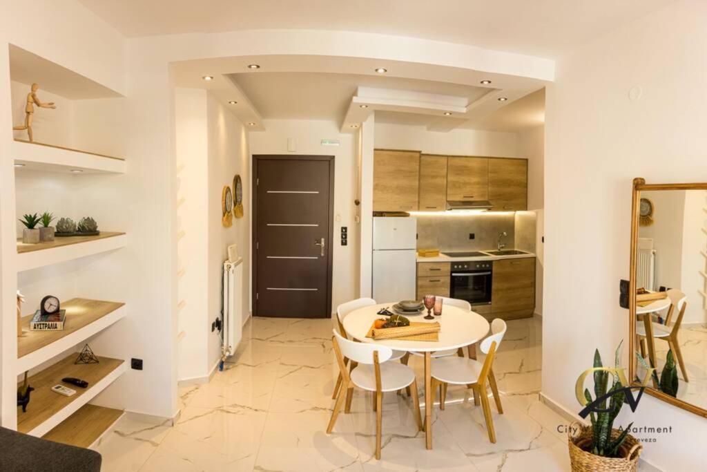City Vibes Apartment เปรเวซา ภายนอก รูปภาพ