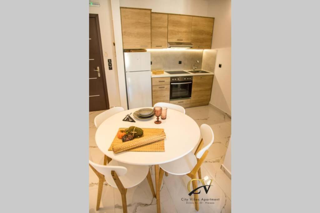City Vibes Apartment เปรเวซา ภายนอก รูปภาพ